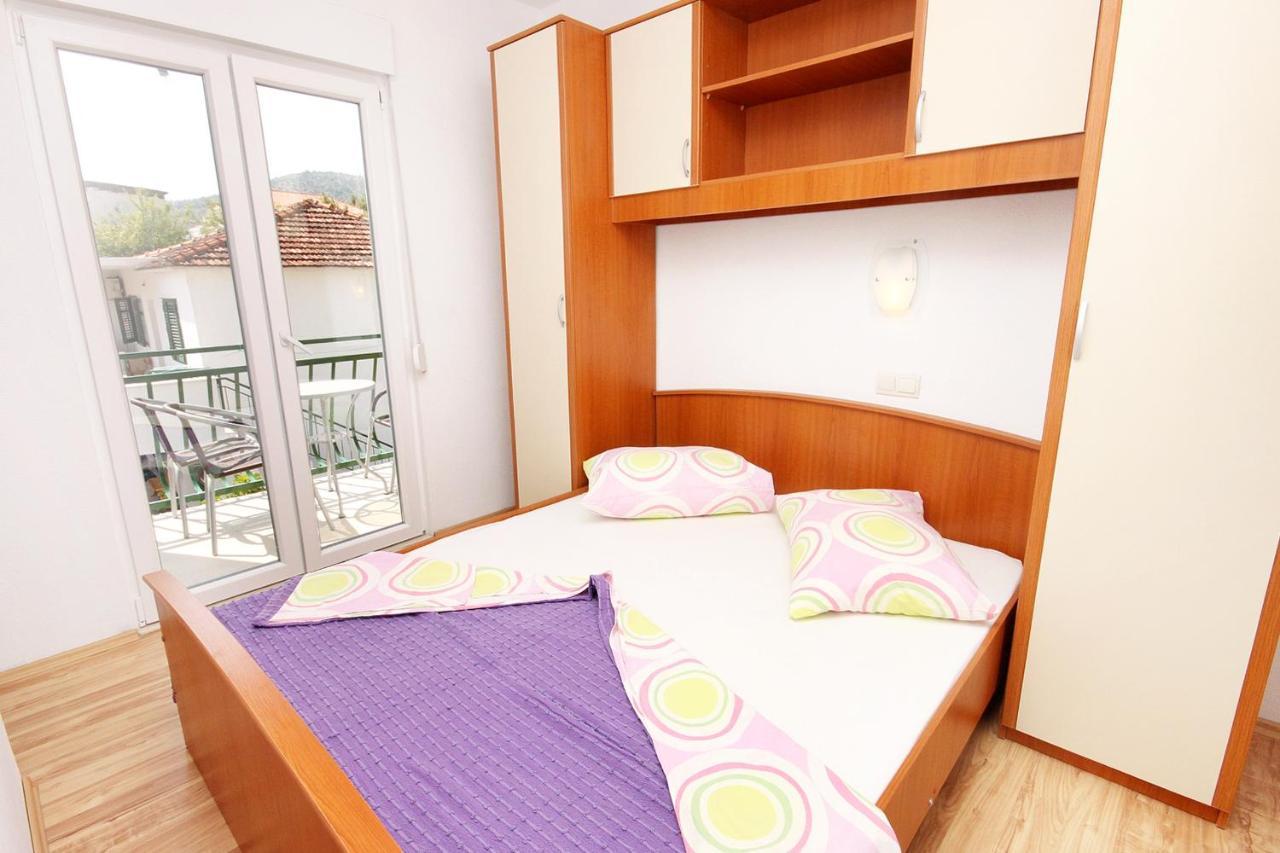 Apartments By The Sea Drvenik Donja Vala, Makarska - 6701 Dış mekan fotoğraf